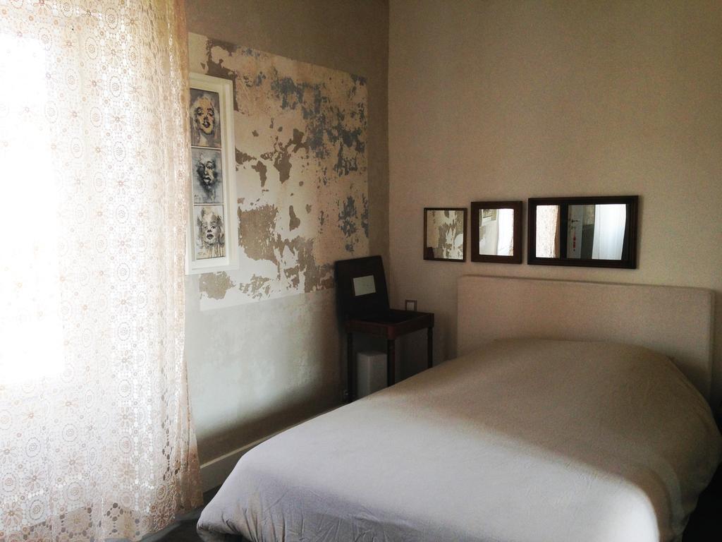 La Maison Bleue Trentemoult Reze Room photo